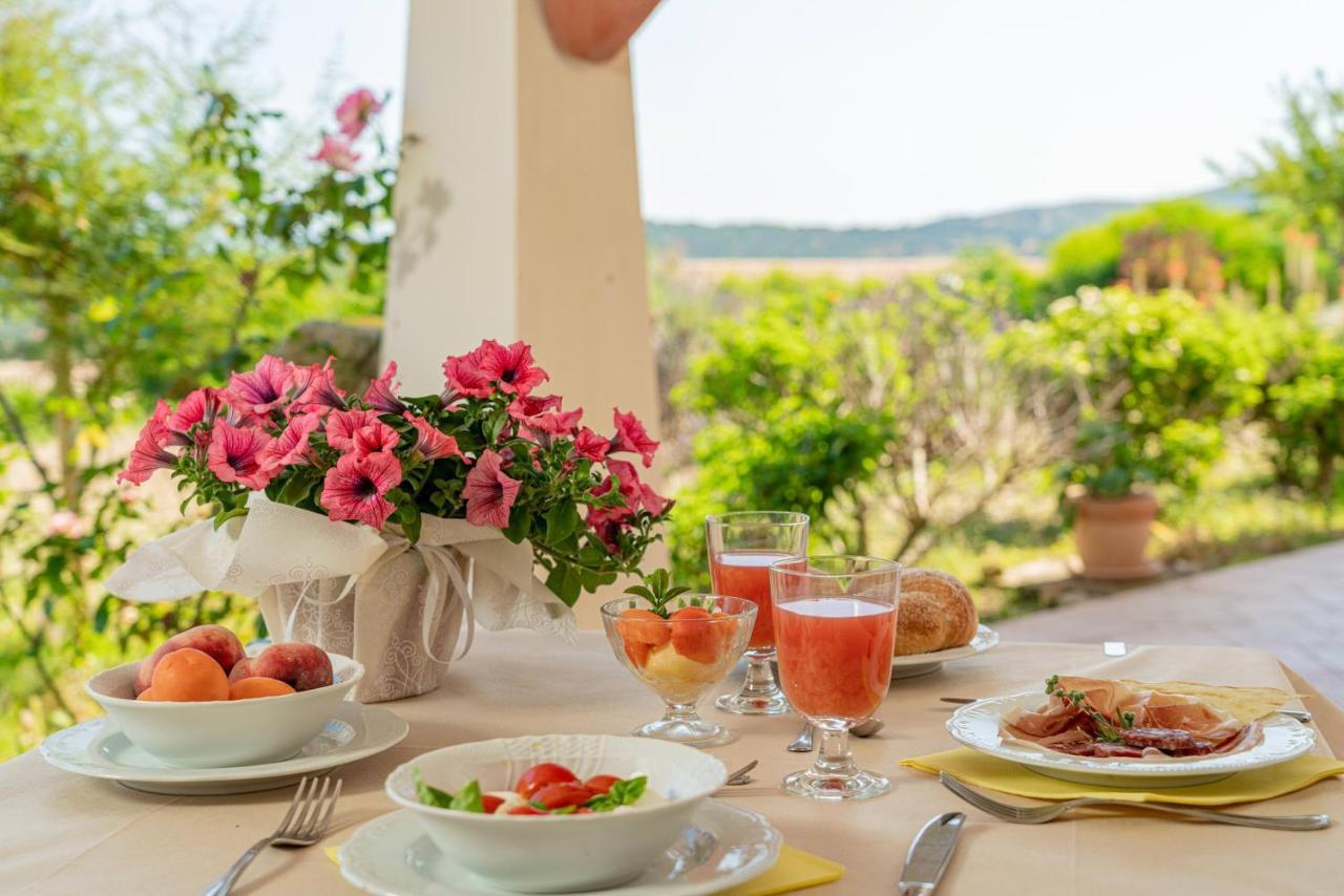 Borgo Alba Barona Turismo Rurale Golfo Aranci Εξωτερικό φωτογραφία